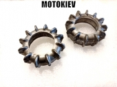 Гайки глушника К-750 (старого зразка) к-т